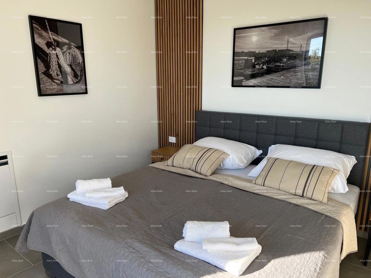 Villa modernog dizajna s bazenom - prodaja, Svetvinčenat!