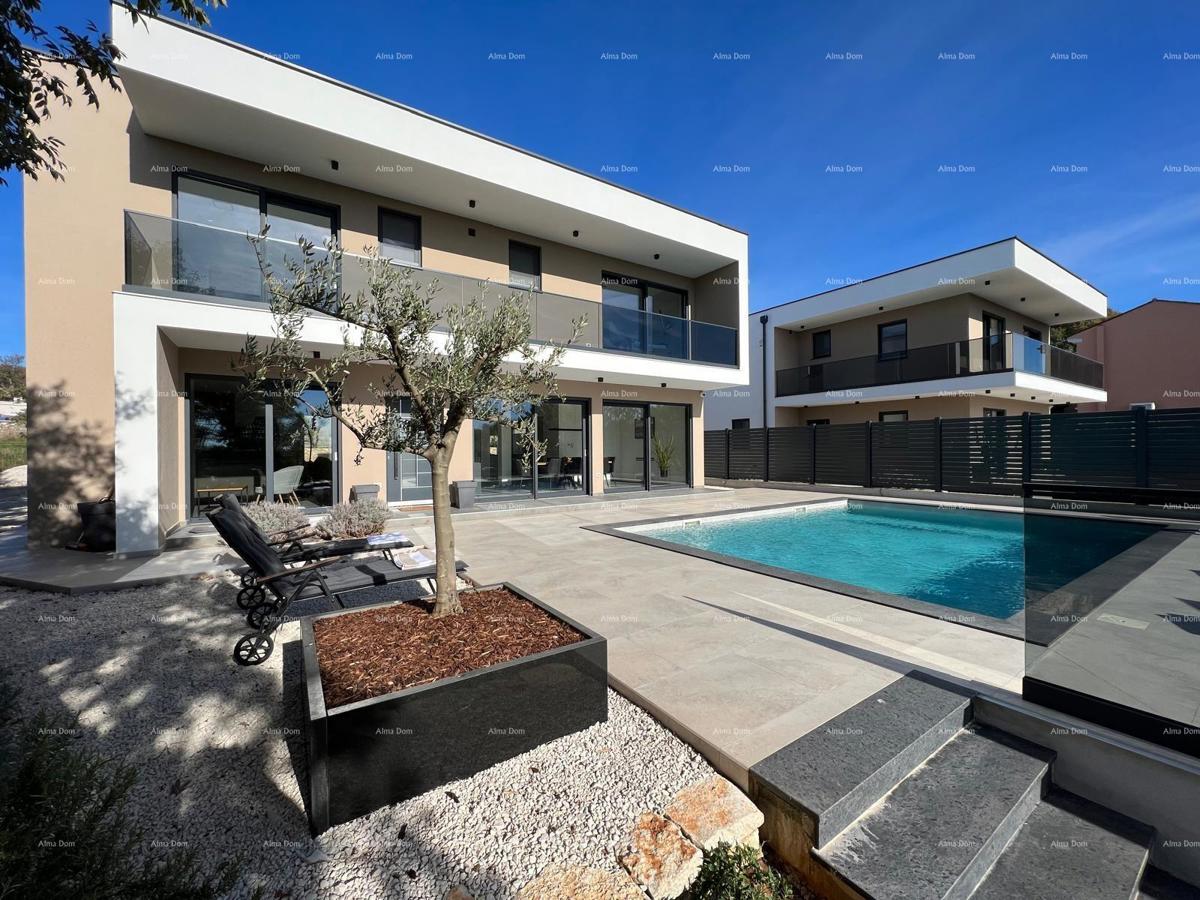 Villa modernog dizajna s bazenom - prodaja, Svetvinčenat!