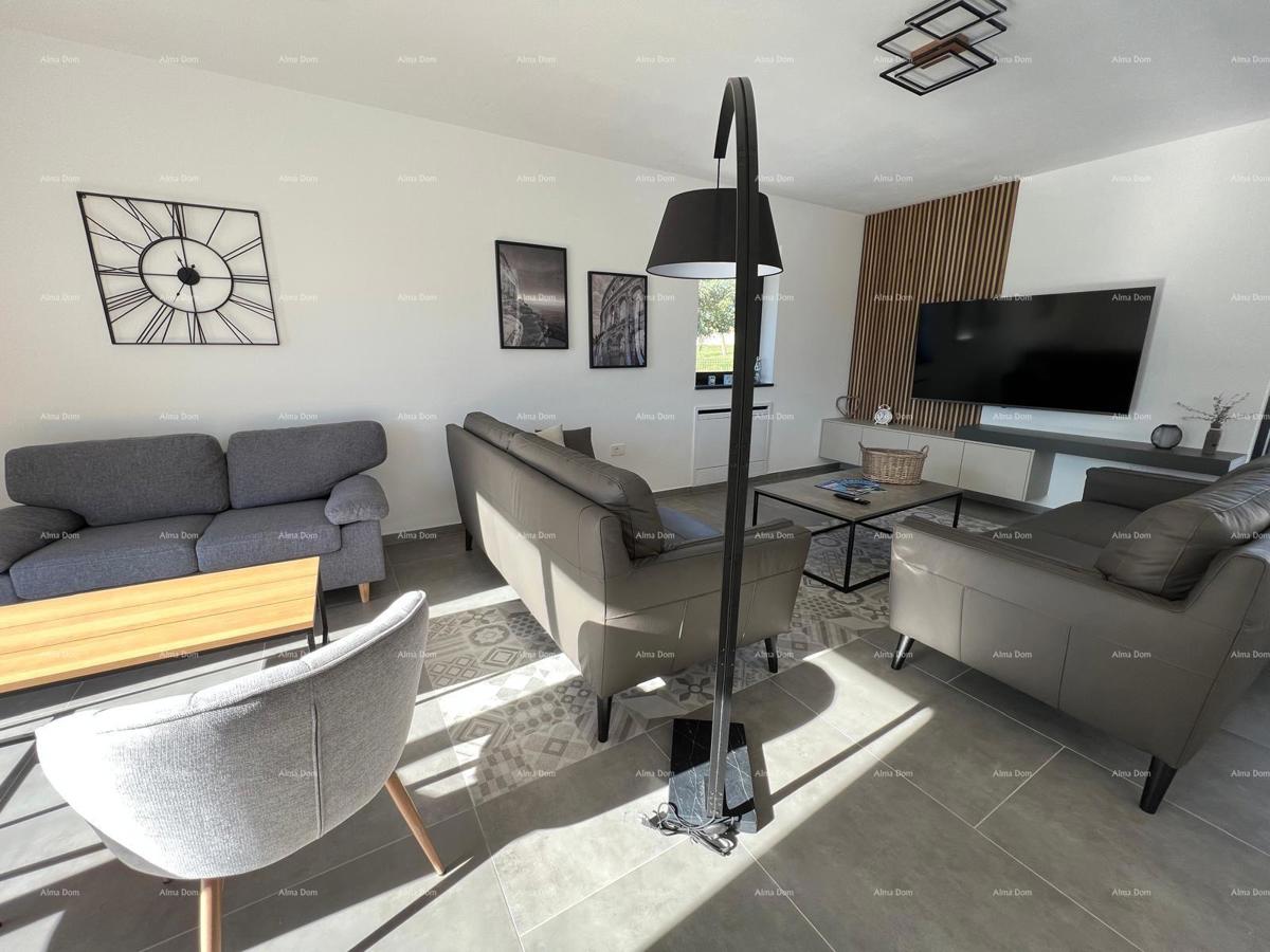 Villa modernog dizajna s bazenom - prodaja, Svetvinčenat!