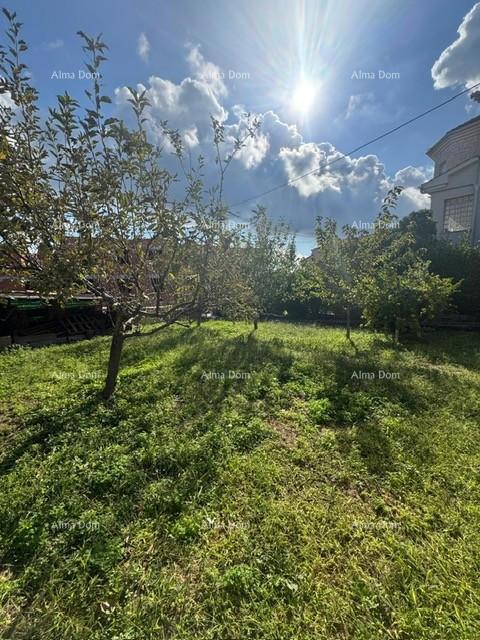 Prodaja hiše v širšem centru s pomožno zgradbo, Pula!