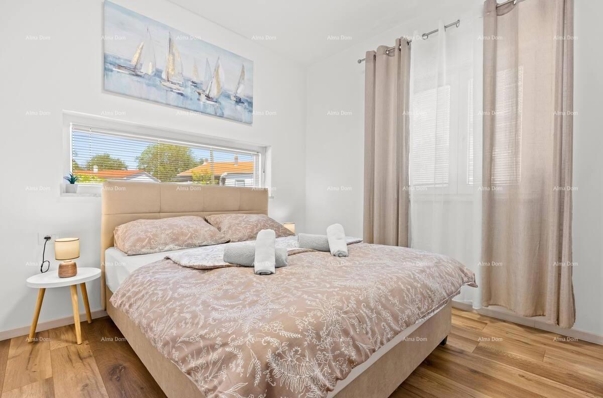 Pomer. Nova samostojeća prizemnica z bazenom.