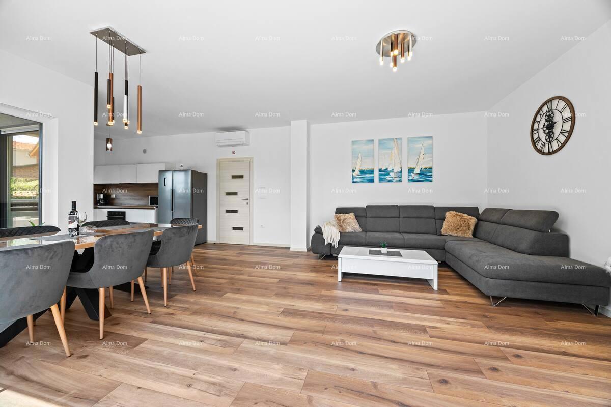 Pomer. Nova samostojeća prizemnica z bazenom.