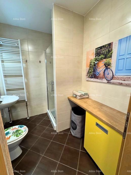 Na prodaj je stan z garažo – Šijana, Pula