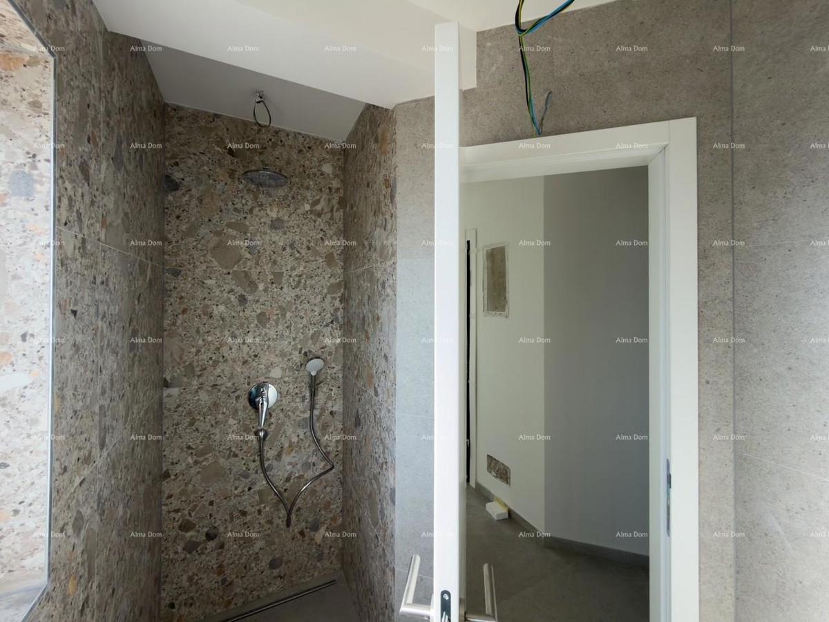 Medulin – Mukalba, PENTHOUSE 104,76 m², NOVOGRADNJA, PRVI VRST DO MORJA