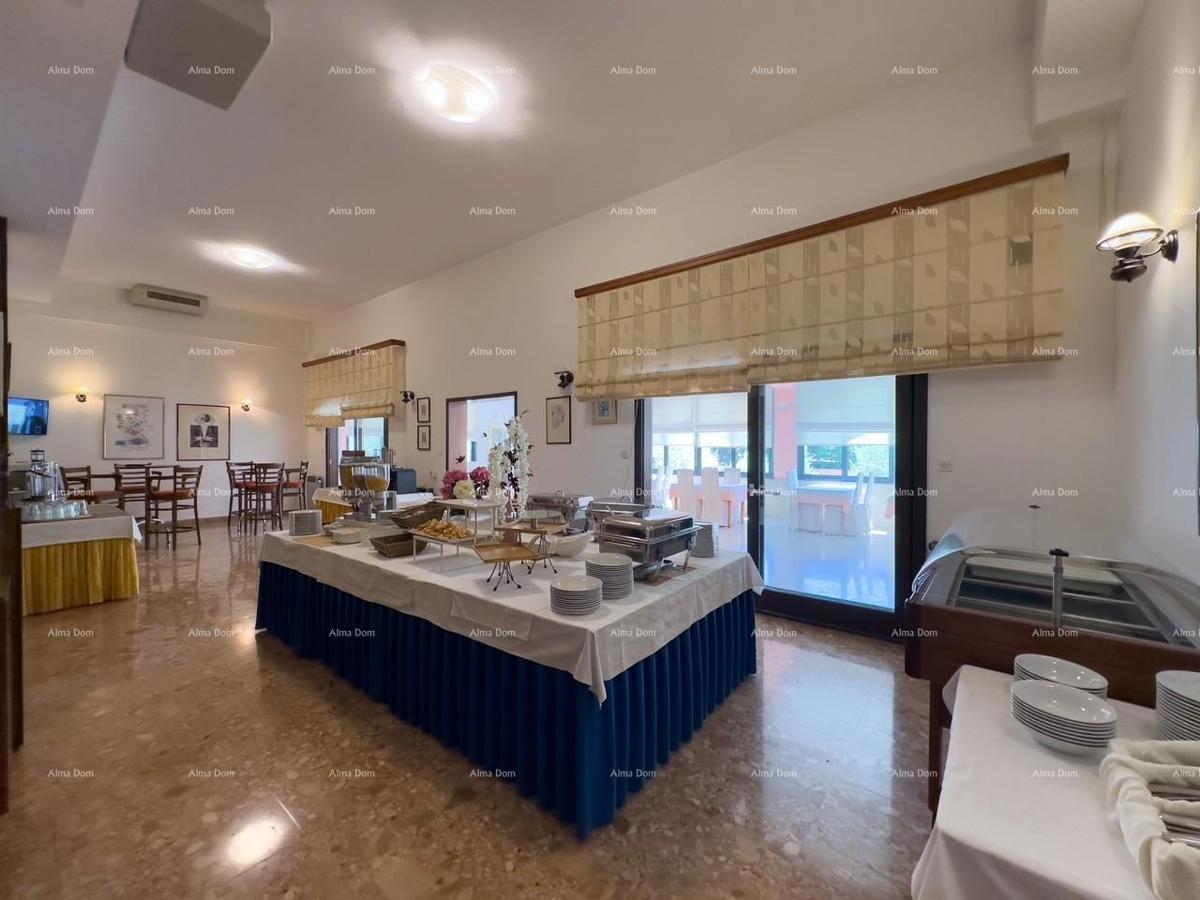 Investicija iz sanj: šarmanten hotel v Krnici, 200 m od morja