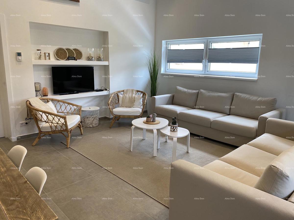 Premantura! Luksuzni stan s pogledom na more!