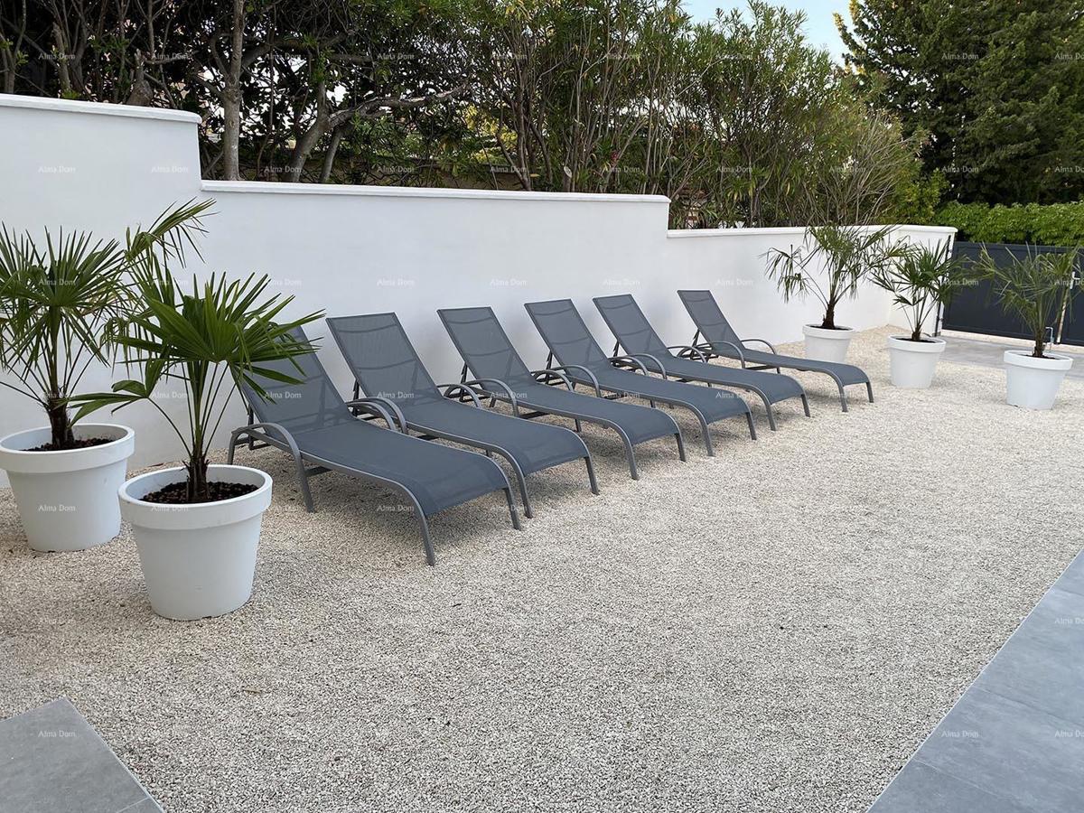 Premantura! Luksuzni stan s pogledom na more!