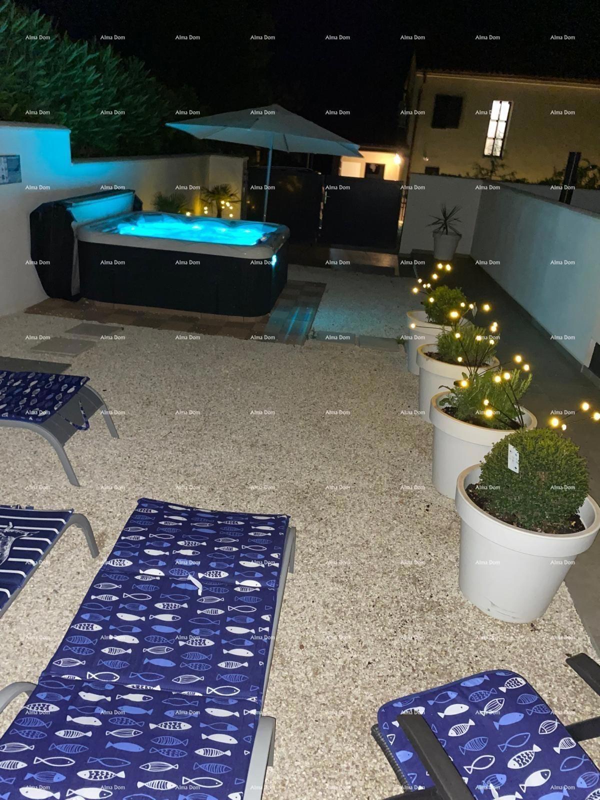 Premantura! Luksuzni stan s pogledom na more!