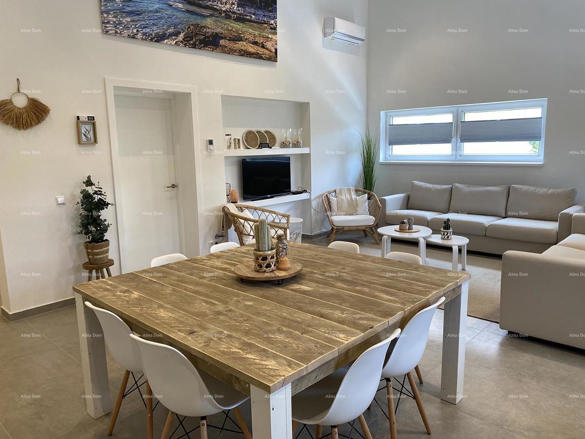 Premantura! Luksuzni stan s pogledom na more!