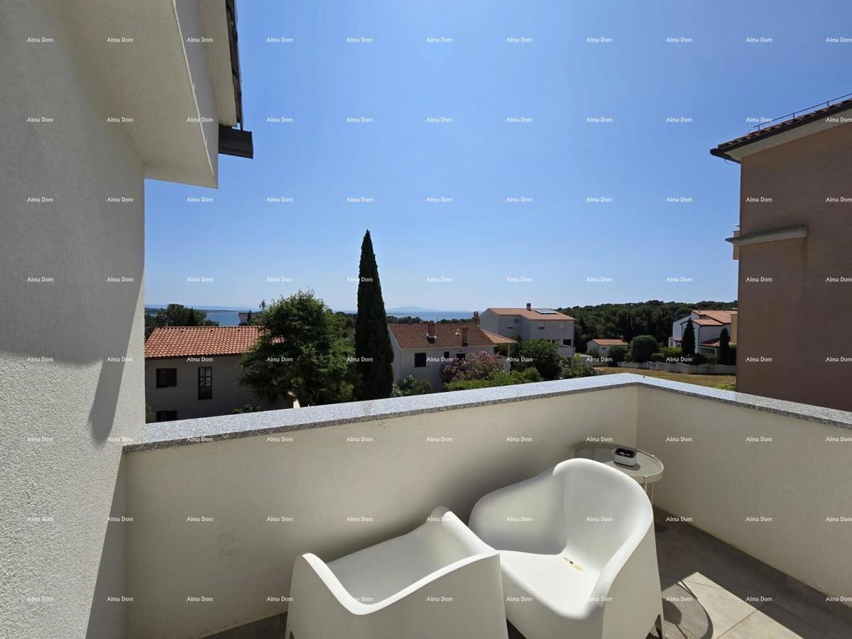 Premantura! Luksuzni stan s pogledom na more!