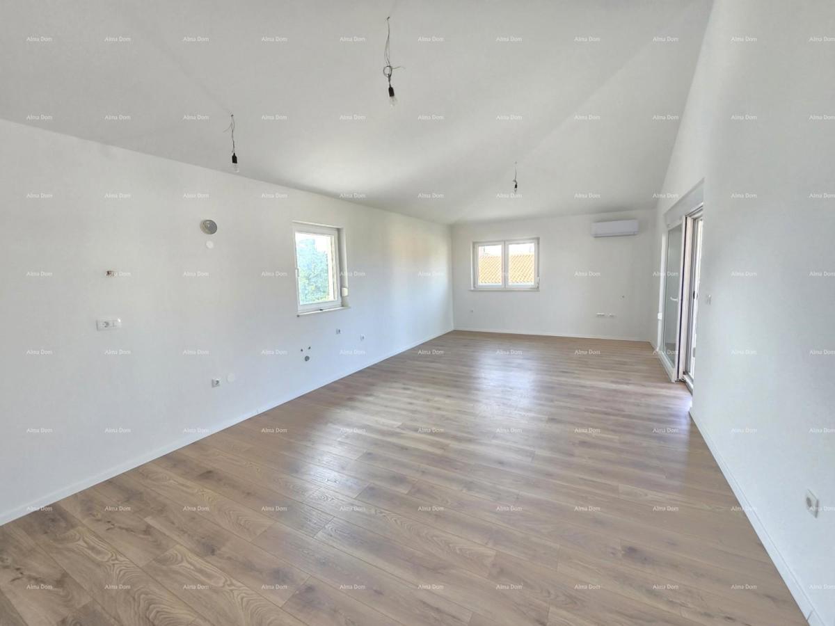 Prostran stan v Fažani, blizu centra in morja, popoln za življenje ali počitnice!