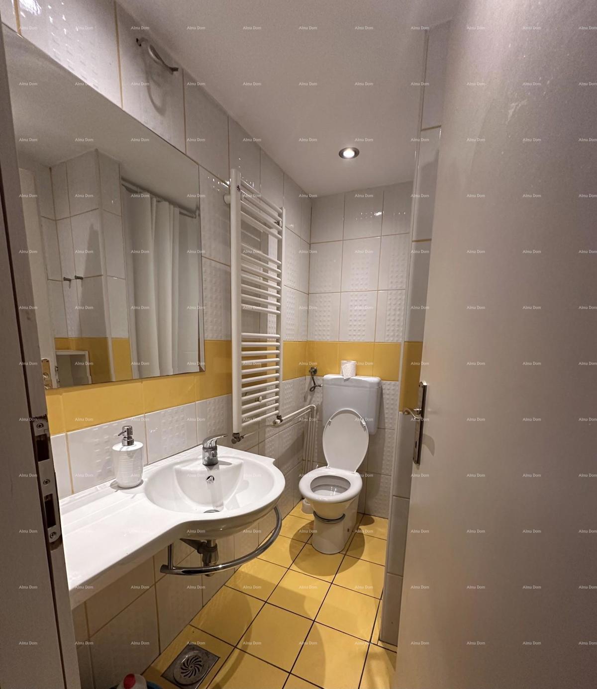 Pula – stan s 3 apartmanske enote!