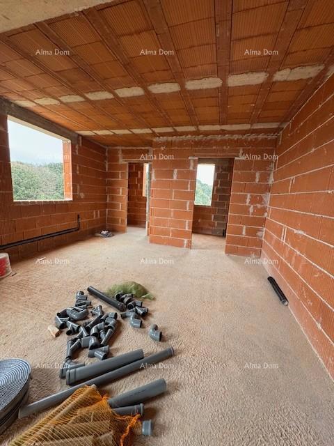 Veli Vrh, veliko stanovanje s 3 spalnicami