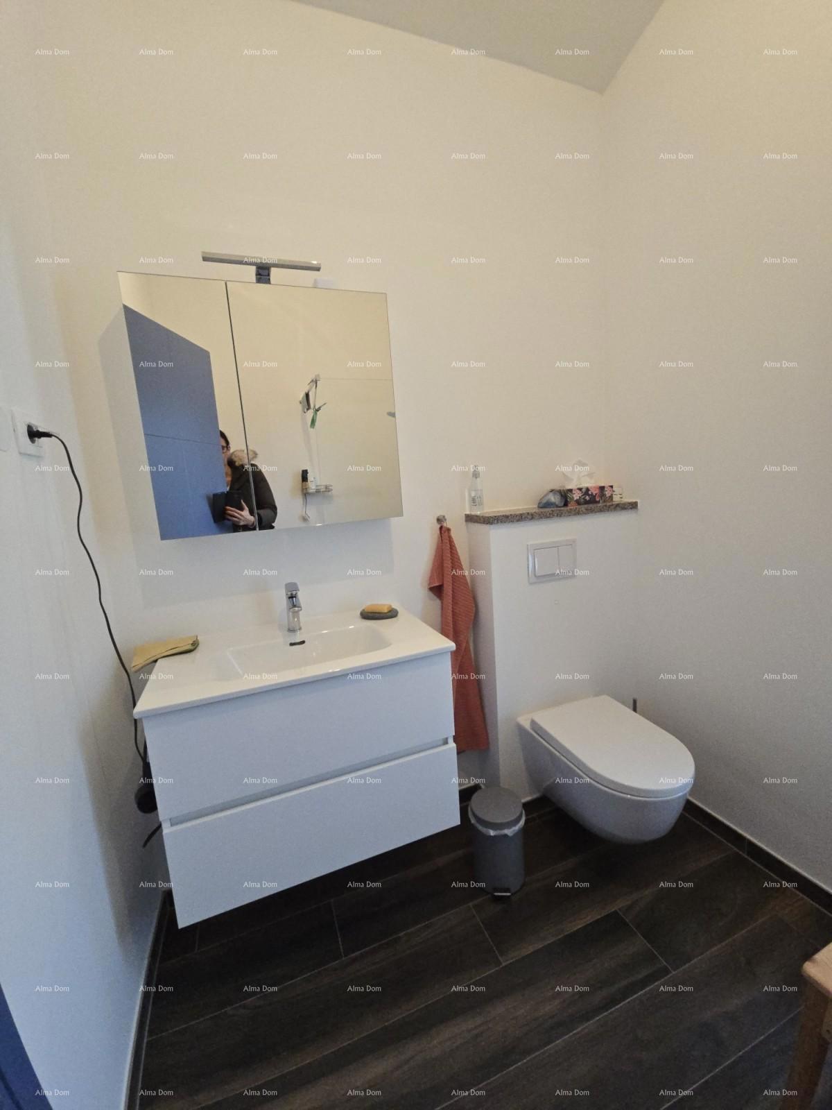 Samostojeća prizemnica s bazenom!