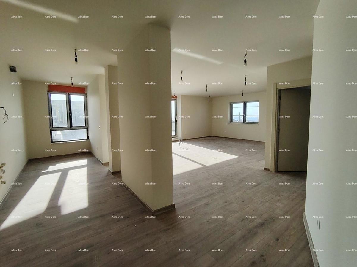 Poreč, Veli Maj, PENTHOUSE S PANORAMSKIM POGLEDOM NA MORJE