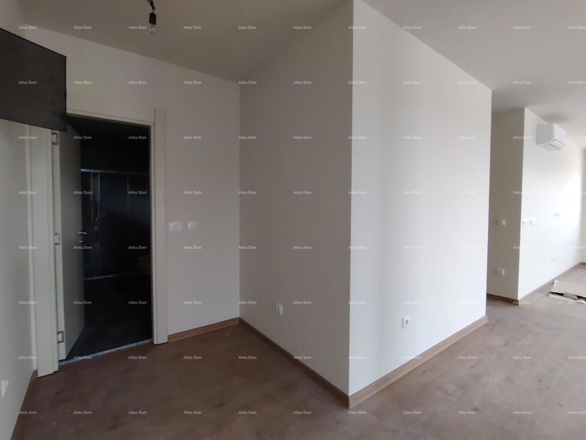 Poreč, Veli Maj, PENTHOUSE S PANORAMSKIM POGLEDOM NA MORJE