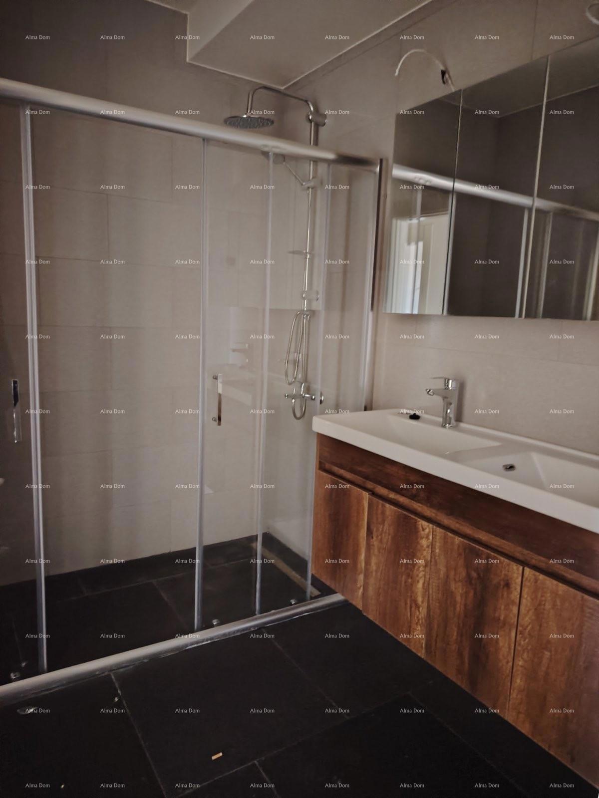 Poreč, Veli Maj, PENTHOUSE S PANORAMSKIM POGLEDOM NA MORJE