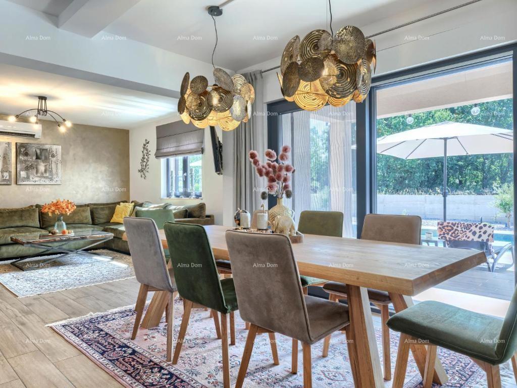 Prodaja luksuzne vile s bazenom u zelenoj oazi u okolici Labina