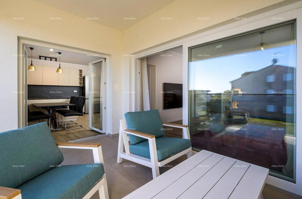 Prodamo stanovanje, Poreč