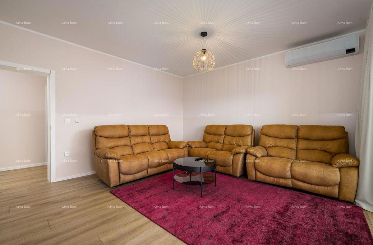 Prodamo stanovanje, Poreč