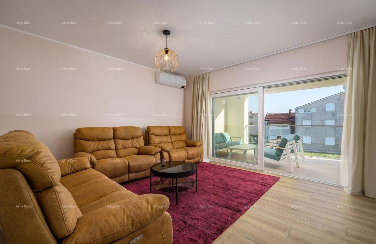 Prodamo stanovanje, Poreč