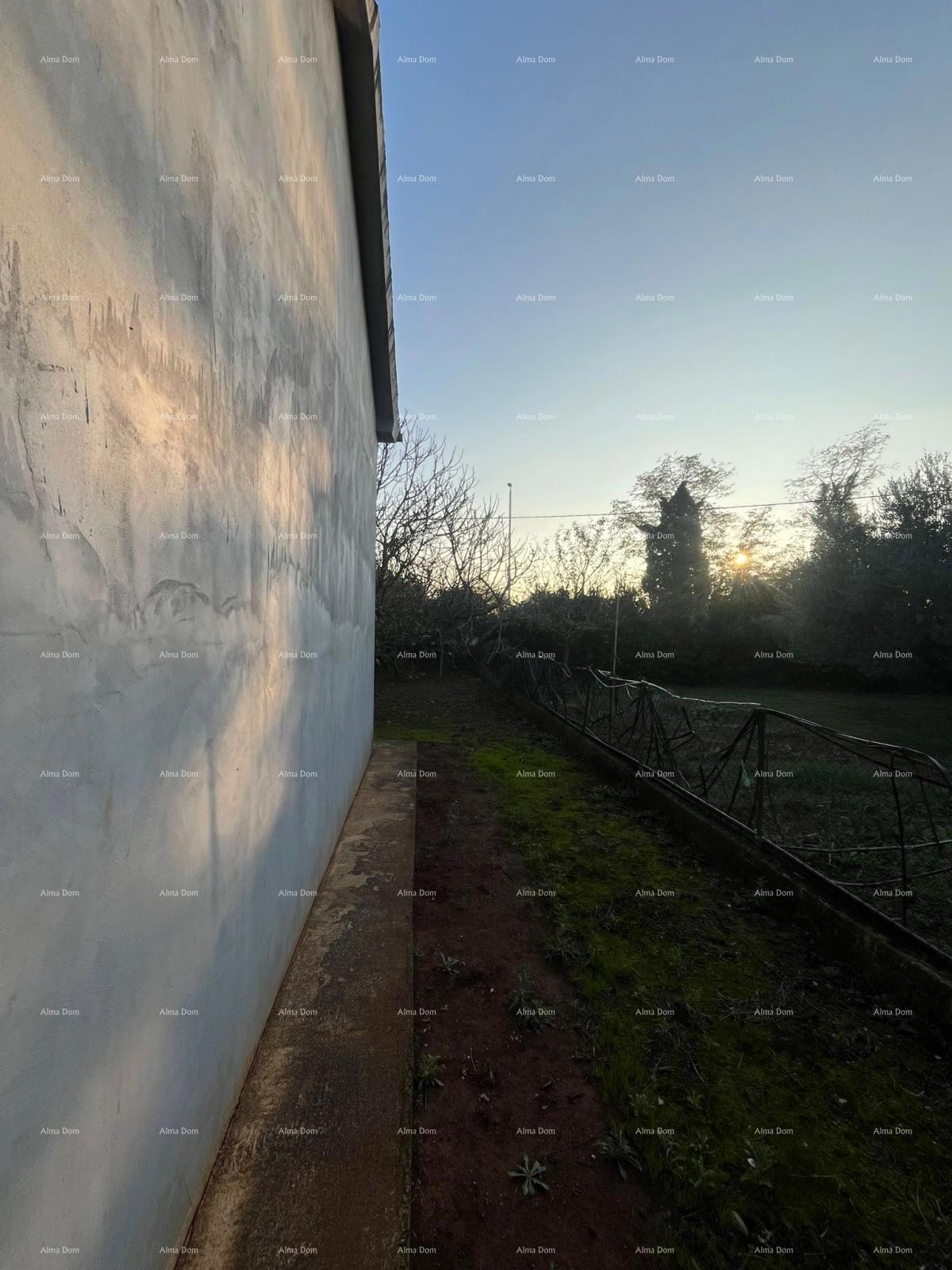 Prodaja samostojeće kuće u Fažani.