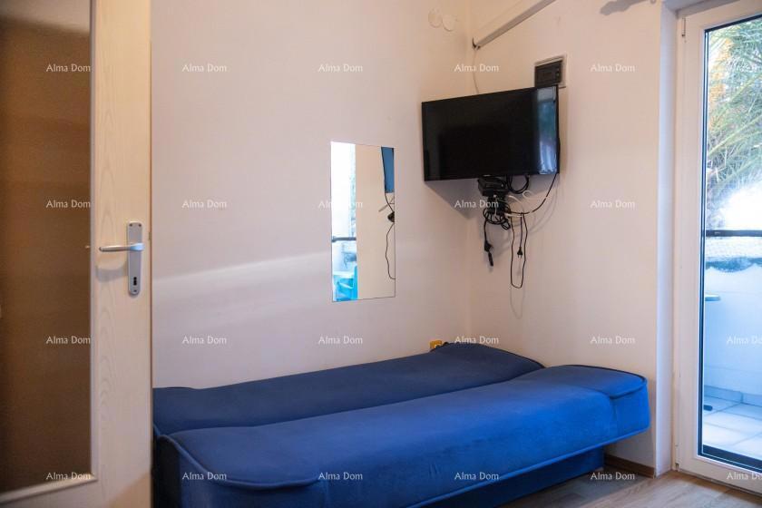 Prizemni apartma z ložo in bazenom. Medulin.