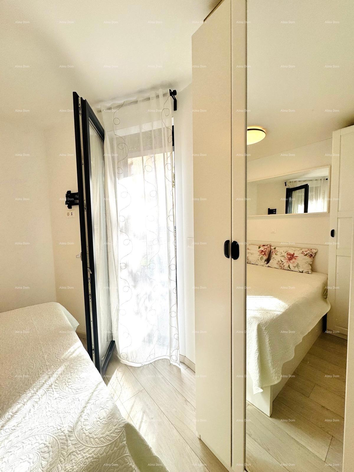 Moderno uređen stan 200 metrov od morja v Banjolah