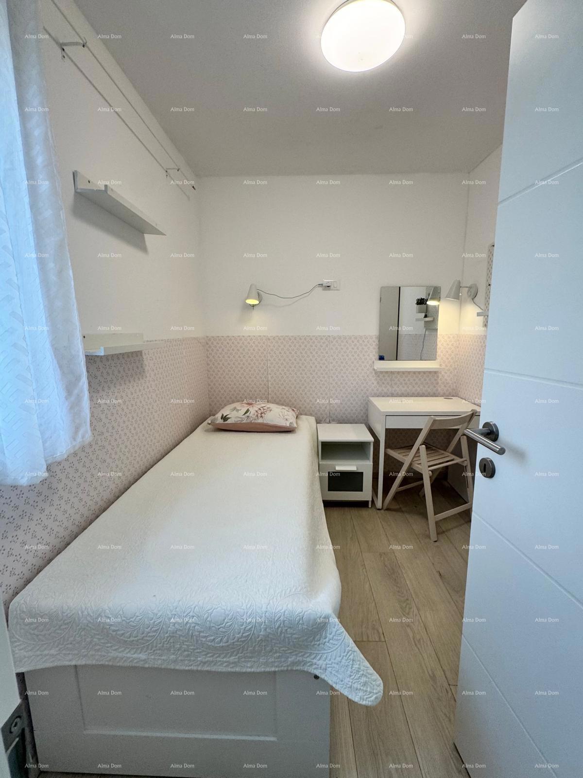 Moderno uređen stan 200 metrov od morja v Banjolah