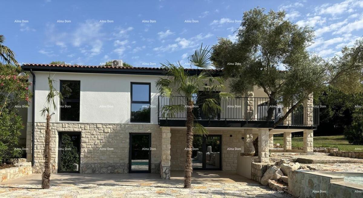 Prodaja - Stan s pogledom na more, na odlični lokaciji, Umag!