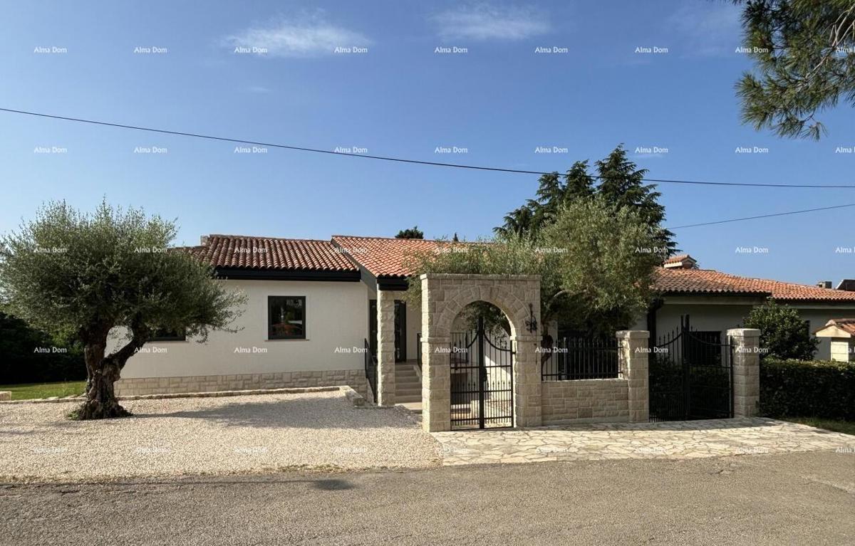 Prodaja - Stan s pogledom na more, na odlični lokaciji, Umag!