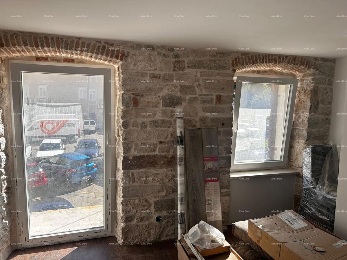 Prodaja ekskluzivnega stanovanja v rustikalnem stilu, na vrhunski lokaciji, v centru Pule!