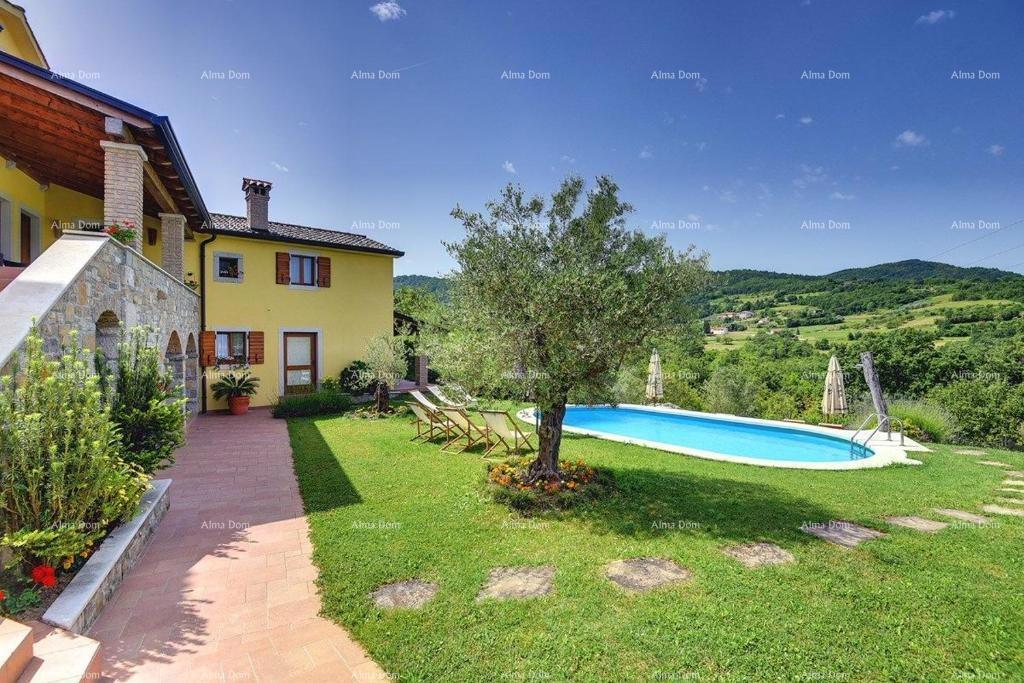 Prodaja se čudovita vila z bazenom v bližini Pazina