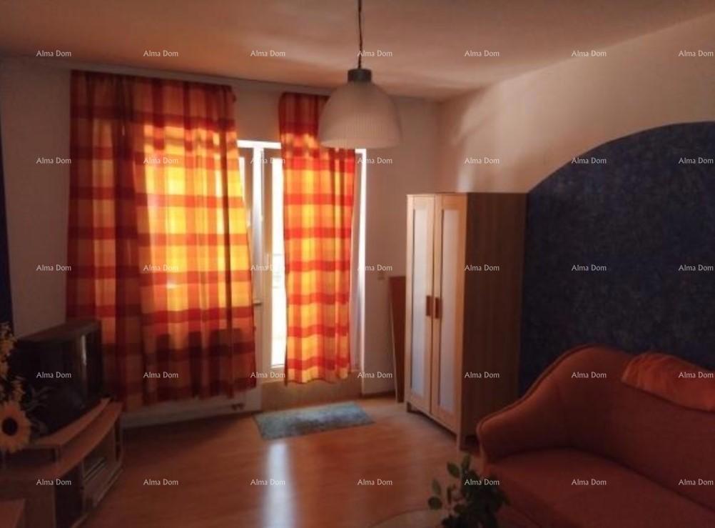 Hiša z apartmaji v Fažani