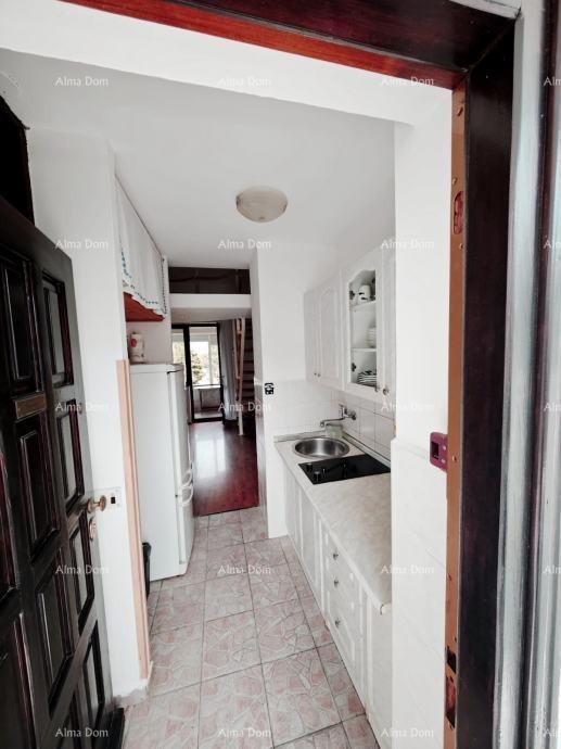 Červar Porat, Čudovit dvoetažni apartma, 39m2 – 400 m od morja