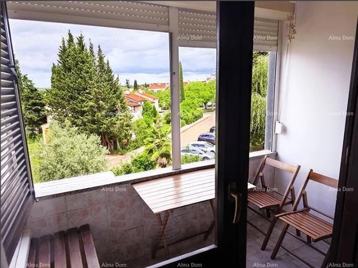 Červar Porat, Čudovit dvoetažni apartma, 39m2 – 400 m od morja