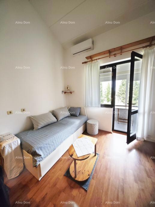 Červar Porat, Čudovit dvoetažni apartma, 39m2 – 400 m od morja