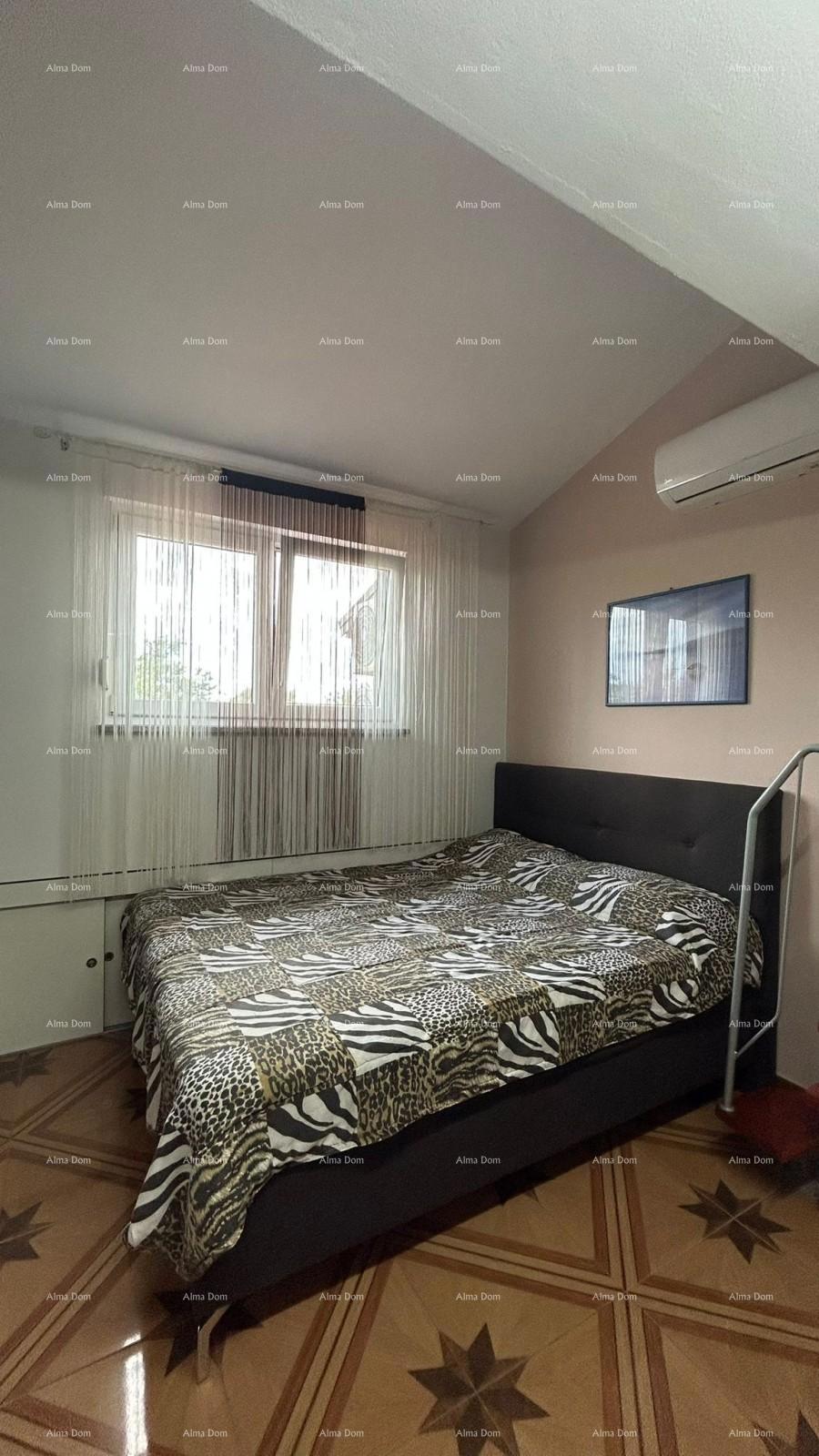 Pula Veli vrh. Prodajamo hišo z več apartmaji in bazenom.