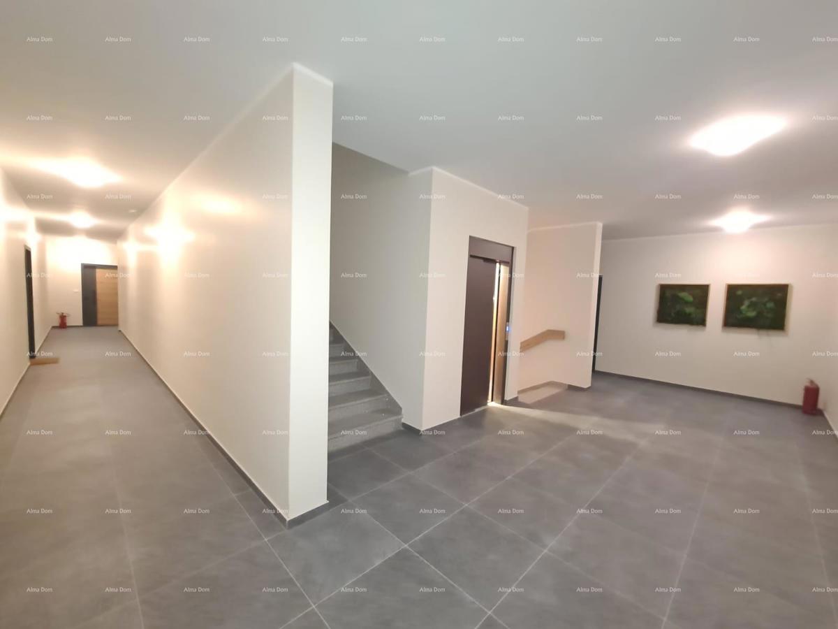 Prodaja poslovnega prostora v stanovansko-poslovni stavbi, blizu centra, Pula! L1