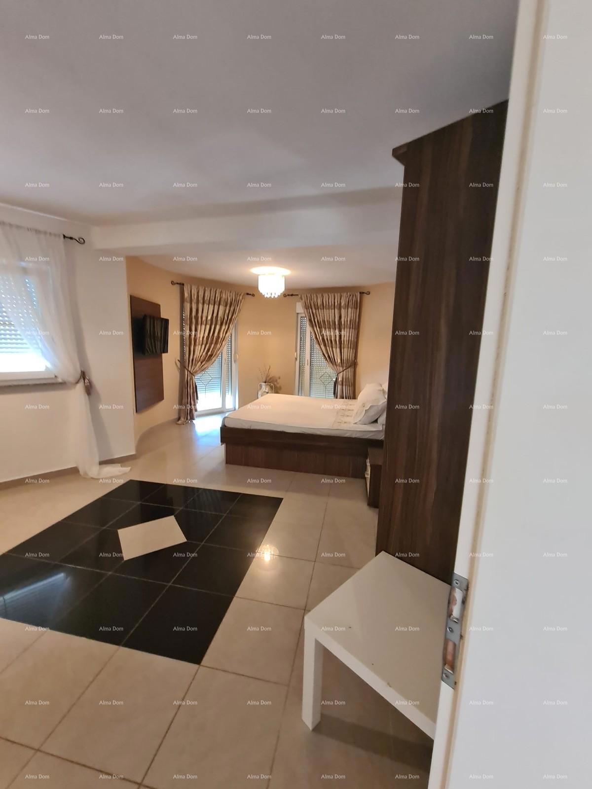 Na prodaju hiša s bazenom – Valtura