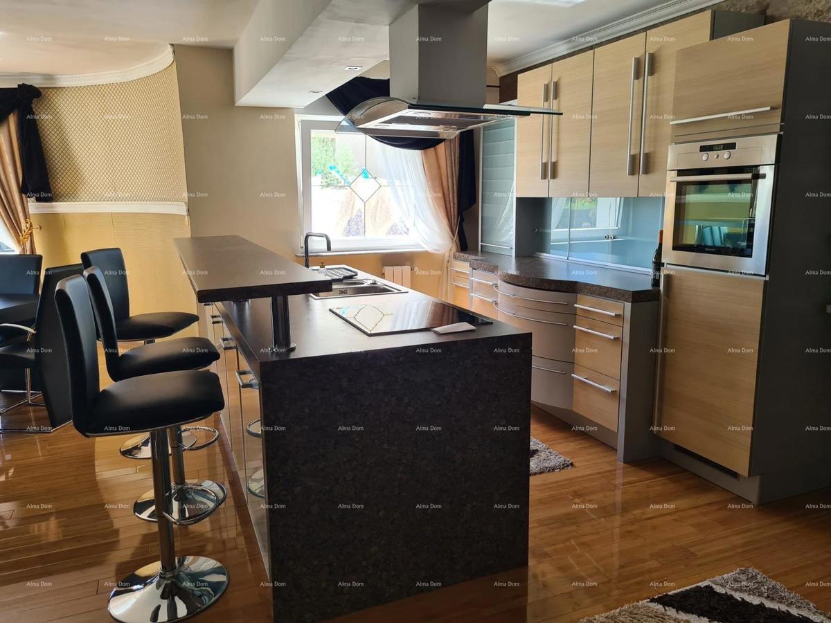 Na prodaju hiša s bazenom – Valtura