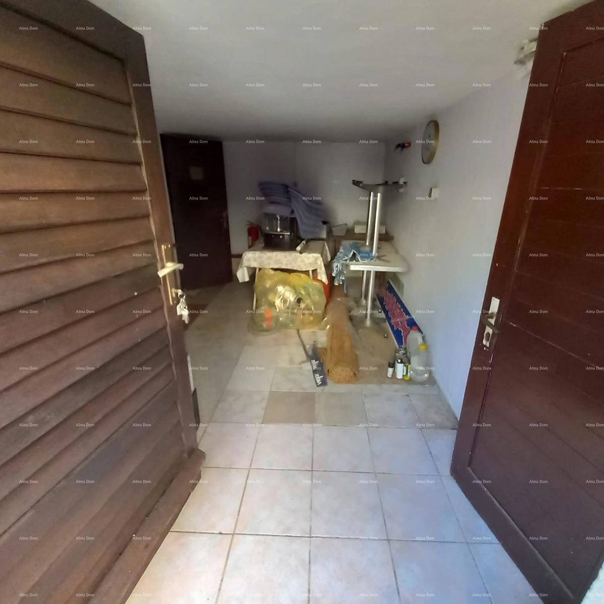 Prodamo caffe bar picerijo v Marčani