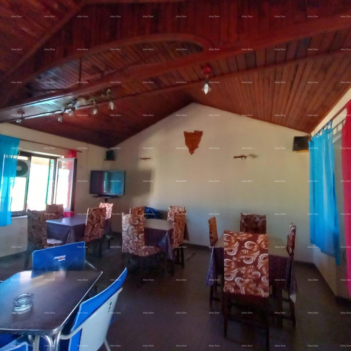 Prodamo caffe bar picerijo v Marčani