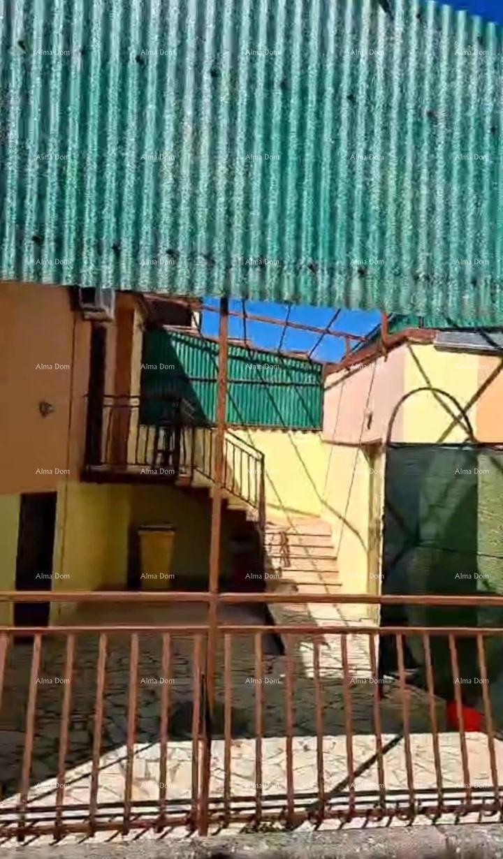 Prodamo caffe bar picerijo v Marčani