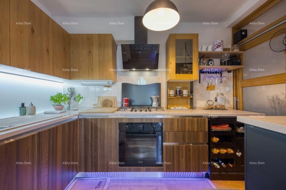 Baderna, Poreč - Stan s dvorištem