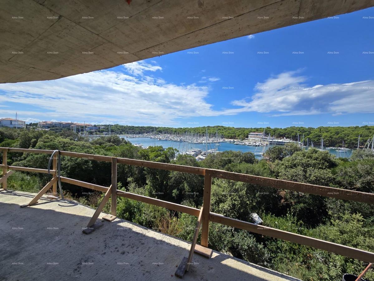 Prodamo luksuzna stanovanja s pogledom na Marino Veruda, Pula!