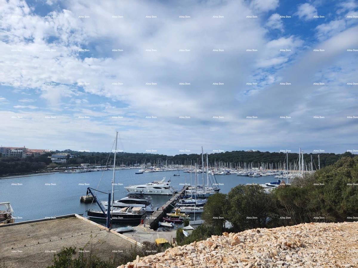 Prodaja modernih stanov v ekskluzivni stavbi s pogledom na Marinu, Pula!