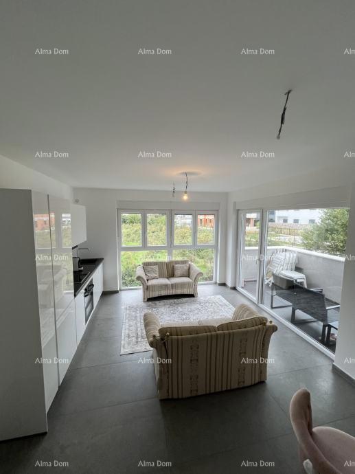 Stan v Medulinu – 800 m od morja