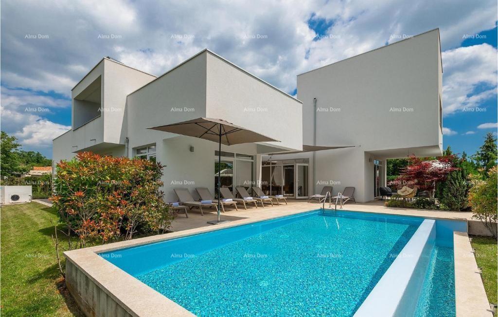 Žminj! Izjemna moderna vila, obkrožena nedotaknjeno naravo.