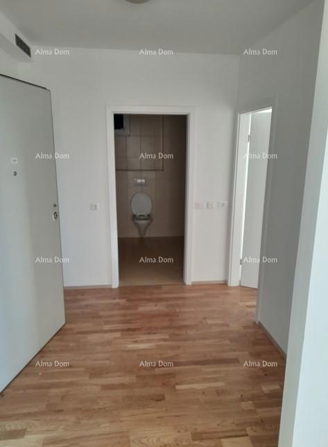 REZERVIRANO!!! Prodaja - stan s garažnim mestom na odlični lokaciji, Pula!